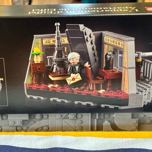 LEGO Eiffel's Apartment 40579 UNOPENED - Picture 2 of 5